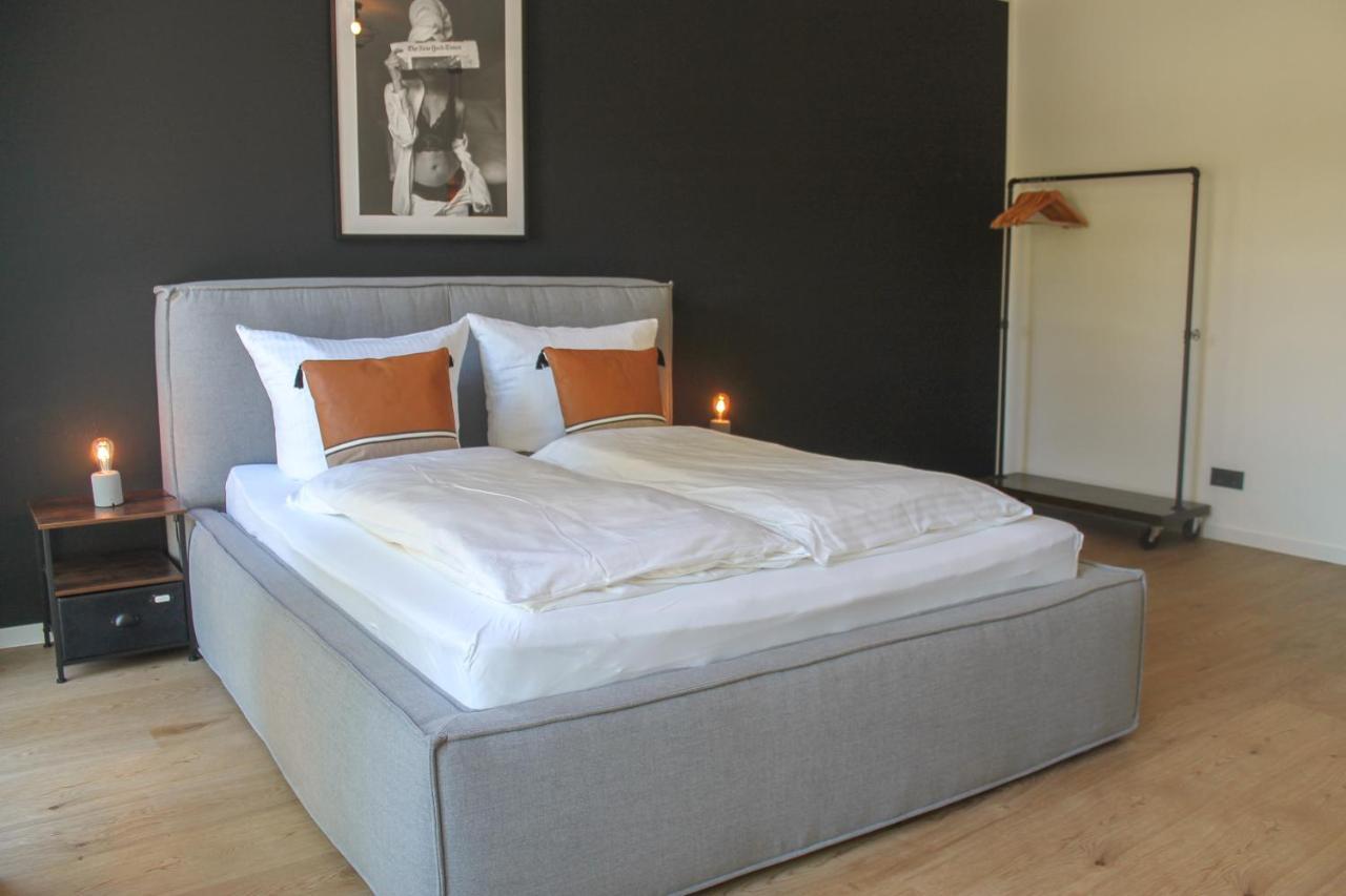 New York Apartment - Fuer Freunde & Familien, Stadtnah, Parkplatz, E-Ladestation, Gitterbox Fuer Fahrraeder, Fitnessstudio, Digitale Gaestemappe Mit Restaurant- Und Unternehmenstipps Кобленц Екстериор снимка