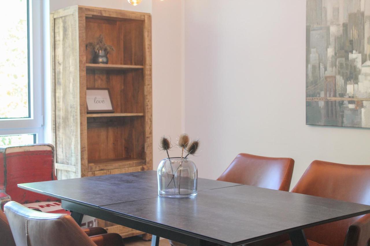 New York Apartment - Fuer Freunde & Familien, Stadtnah, Parkplatz, E-Ladestation, Gitterbox Fuer Fahrraeder, Fitnessstudio, Digitale Gaestemappe Mit Restaurant- Und Unternehmenstipps Кобленц Екстериор снимка