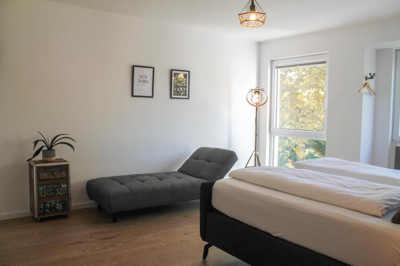 New York Apartment - Fuer Freunde & Familien, Stadtnah, Parkplatz, E-Ladestation, Gitterbox Fuer Fahrraeder, Fitnessstudio, Digitale Gaestemappe Mit Restaurant- Und Unternehmenstipps Кобленц Екстериор снимка